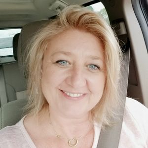 Meet your Posher, Diane